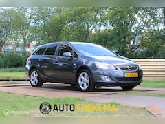 Opel Astra Sports Tourer - 1.4 Turbo Edition LEKT OLIE