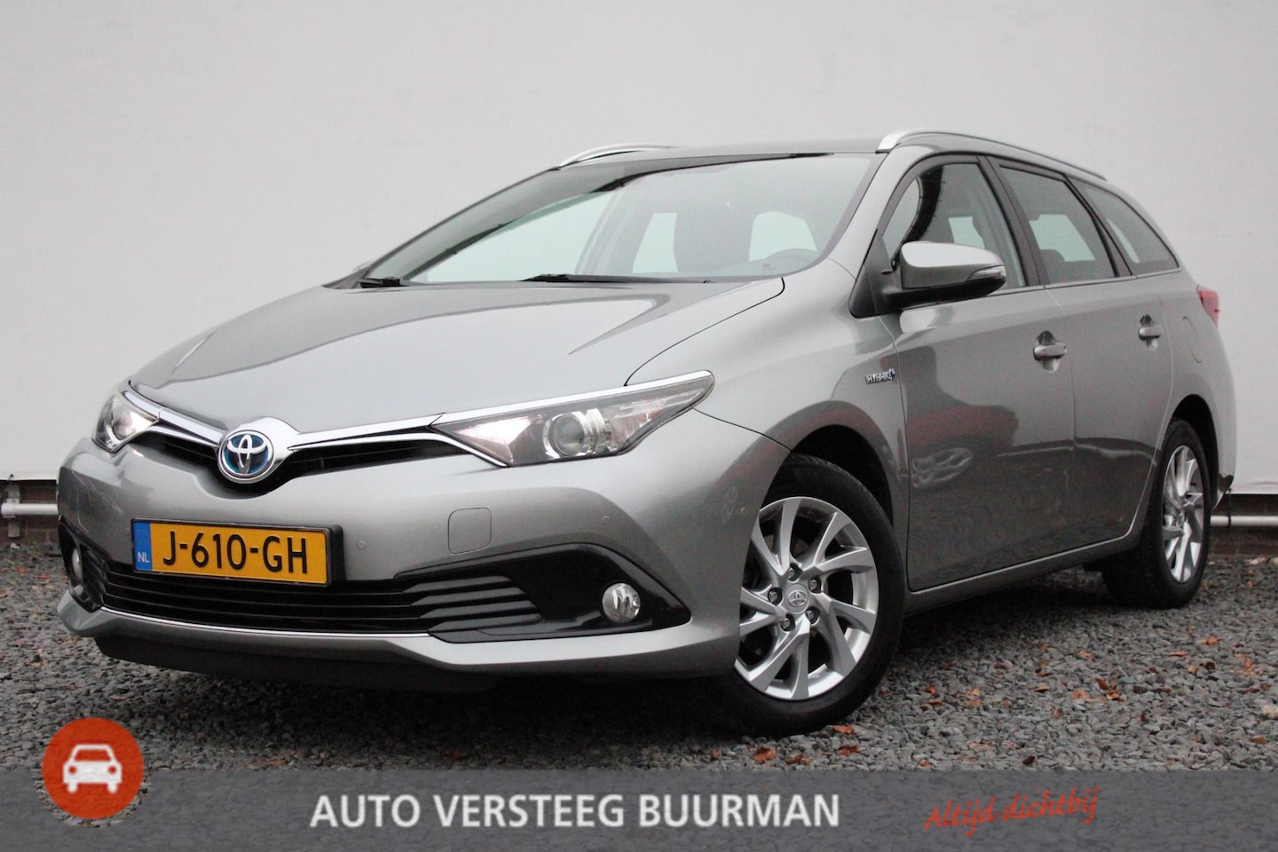 Toyota Auris Touring Sports - 1.8 Hybrid Now Automaat, Keyless/Entry, Navigatie, Climate/CruiseControl, Achteruitrijcame - AutoWereld.nl