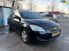 Kia Cee'd Sporty Wagon - 1.4 X-tra ISG