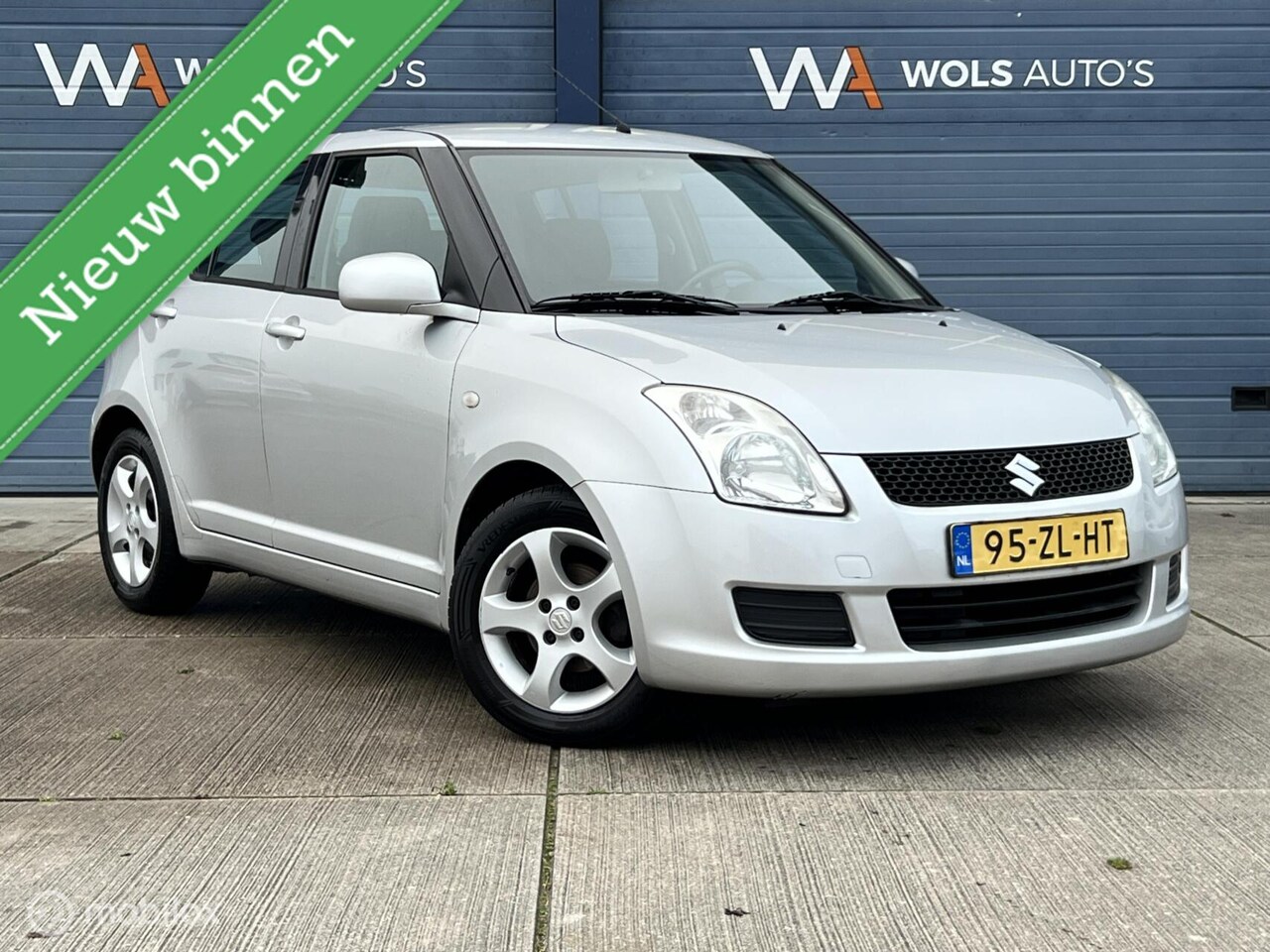 Suzuki Swift - 1.5 Comfort / AUTOMAAT / NL AUTO / APK 12-2026! - AutoWereld.nl