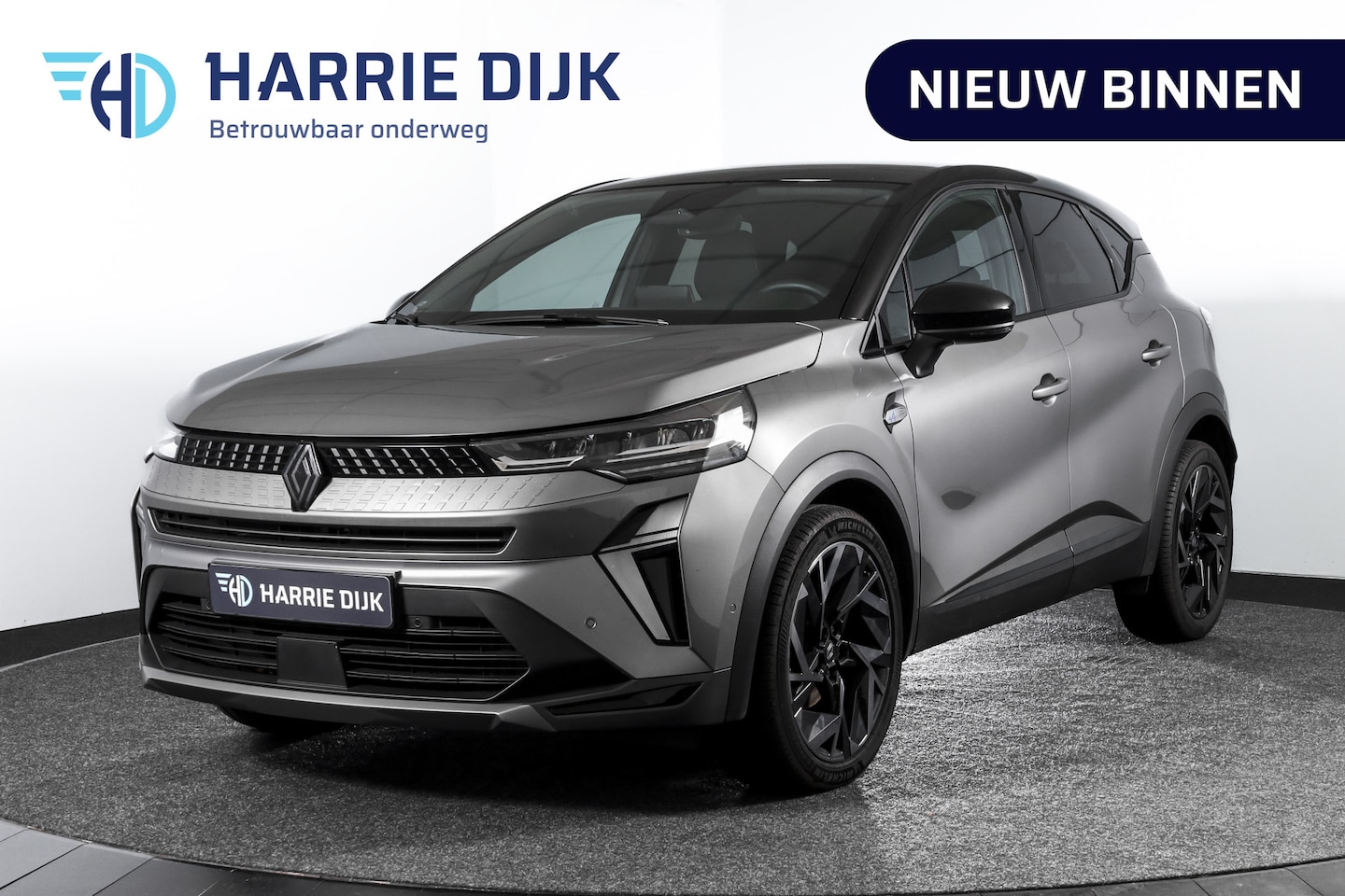 Renault Captur - 1.3 mild hybrid 160 esprit Alpine - Automaat | Dig. Cockpit | Adapt. Cruise | Stoel-+Stuur - AutoWereld.nl