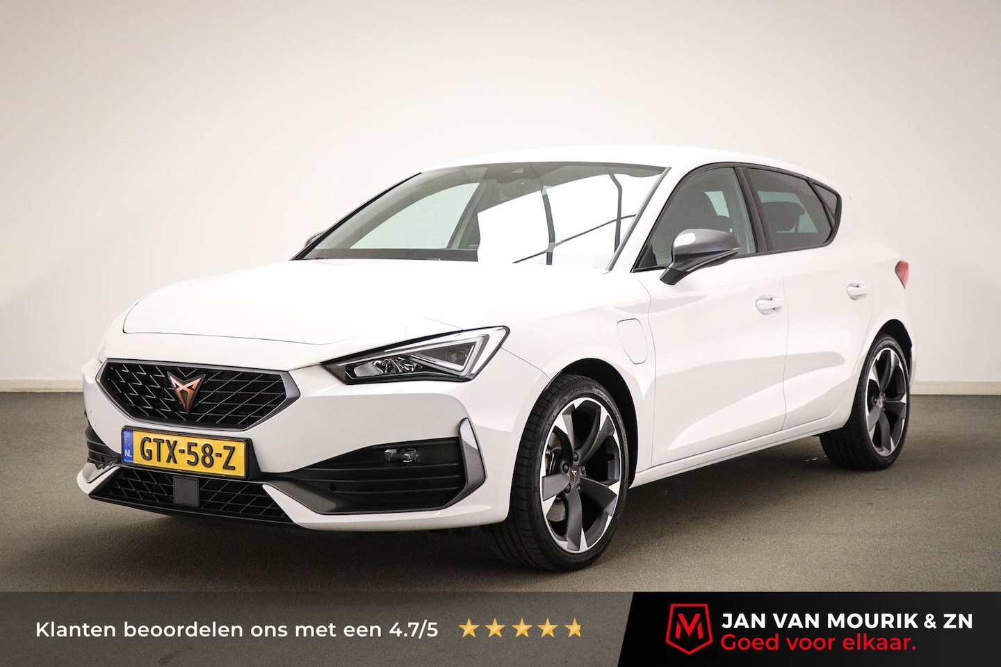 CUPRA Leon - 1.4 e-Hybrid VZ 245 | STUURVERWARMING | LED | DAB | APPLE | SFEERVERLICHTING - AutoWereld.nl