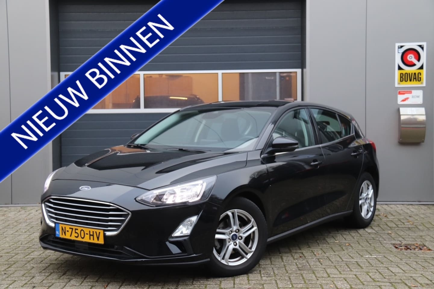 Ford Focus - 1.0 EcoBoost Trend Edition Business 1.0 EcoBoost Trend Edition Business, Cruise, Navi, Parkeerhulp - AutoWereld.nl