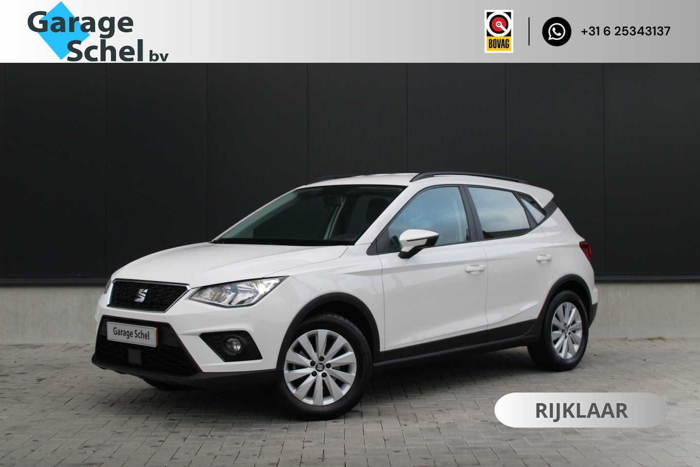 SEAT Arona - 1.0 TSI Style 95pk - Airco - Cruise - Navigatie - Carplay - Draadloos laden - All Season - - AutoWereld.nl