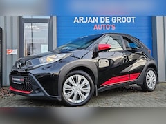Toyota Aygo X - 1.0 VVT-i MT Play Airco Camera Acc Lane assist Carplay®