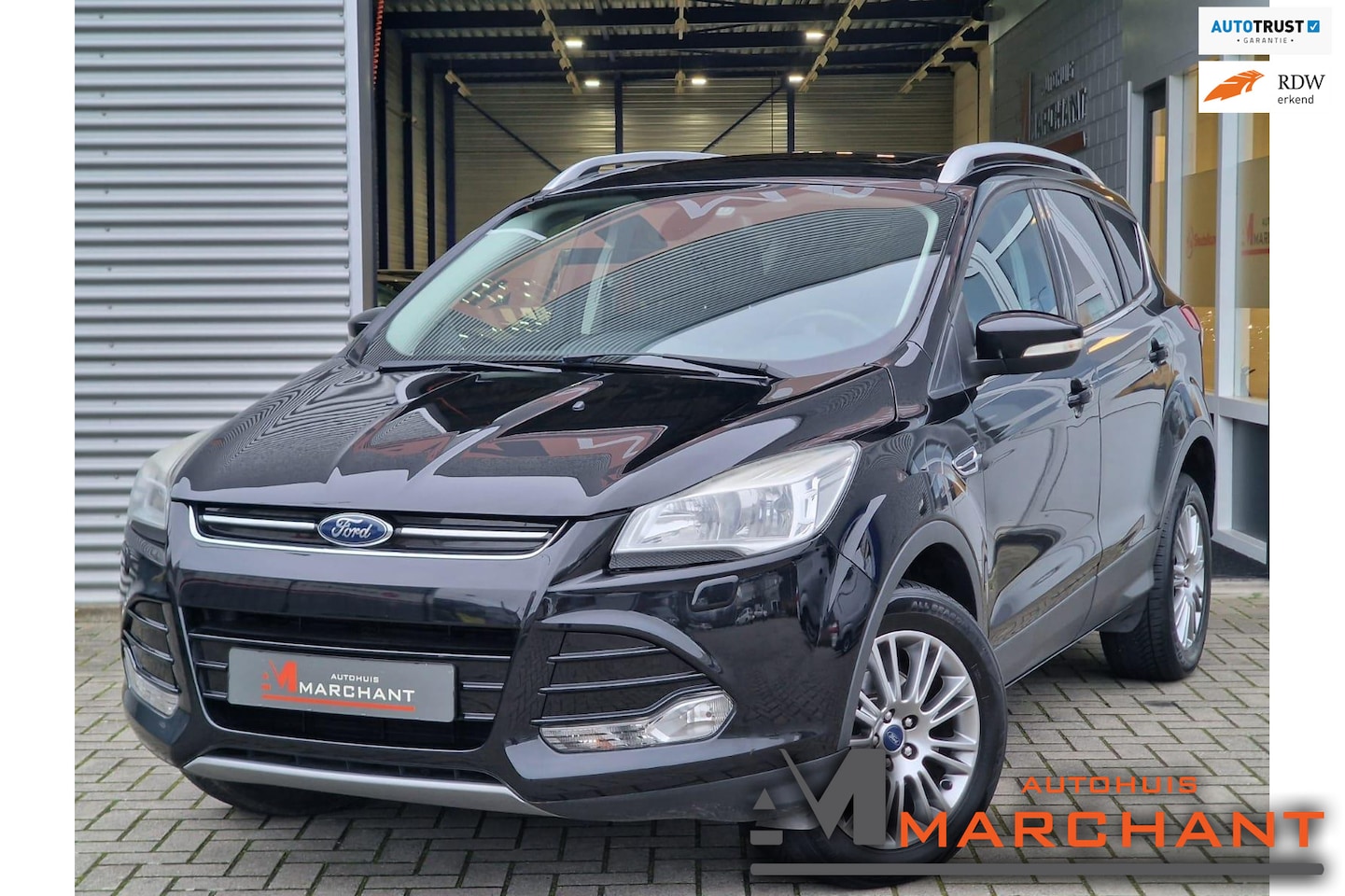 Ford Kuga - 1.6 Titanium Plus PANODAK|KEYLESS|STOELVERW.|6BAK|CLIMATEC. - AutoWereld.nl