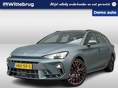 CUPRA Leon Sportstourer - 1.5 TSI e-Hybrid VZ Extreme Panoramadak / Sennheiser / Navigatiesysteem / CUP-Stoelen