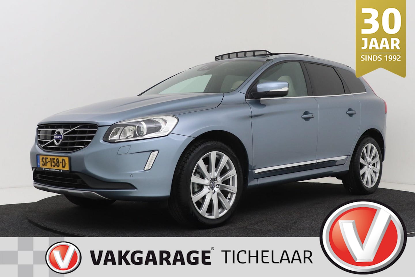 Volvo XC60 - 2.0 T5 FWD | Inscription | Trekhaak | Panorama | Keyless | Harman/Kardon | Stoelverwarming - AutoWereld.nl