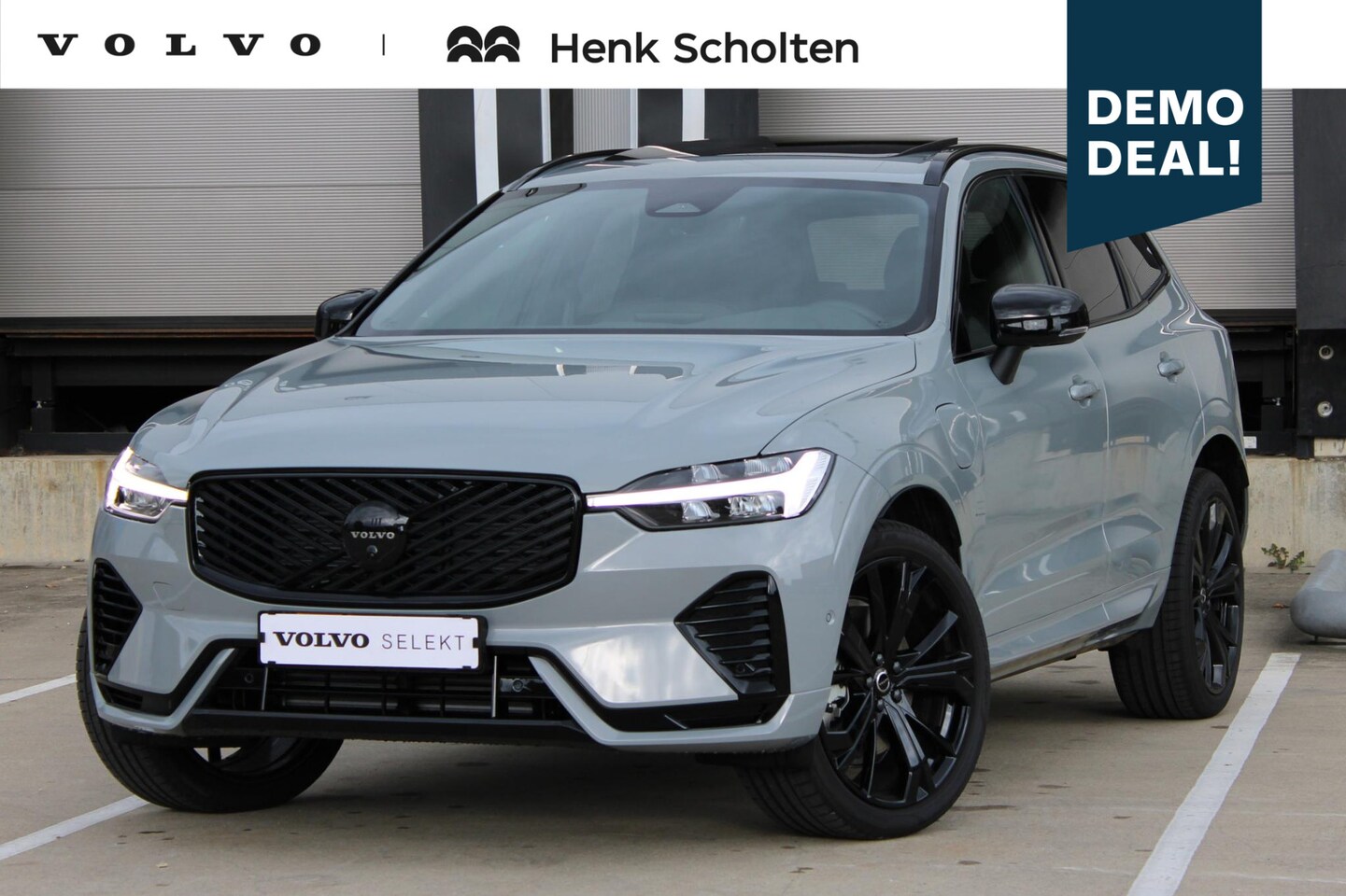 Volvo XC60 - T6 Plug-in hybrid AWD Plus Black Edition | Panoramadak | 360 graden camera | Google Maps n - AutoWereld.nl