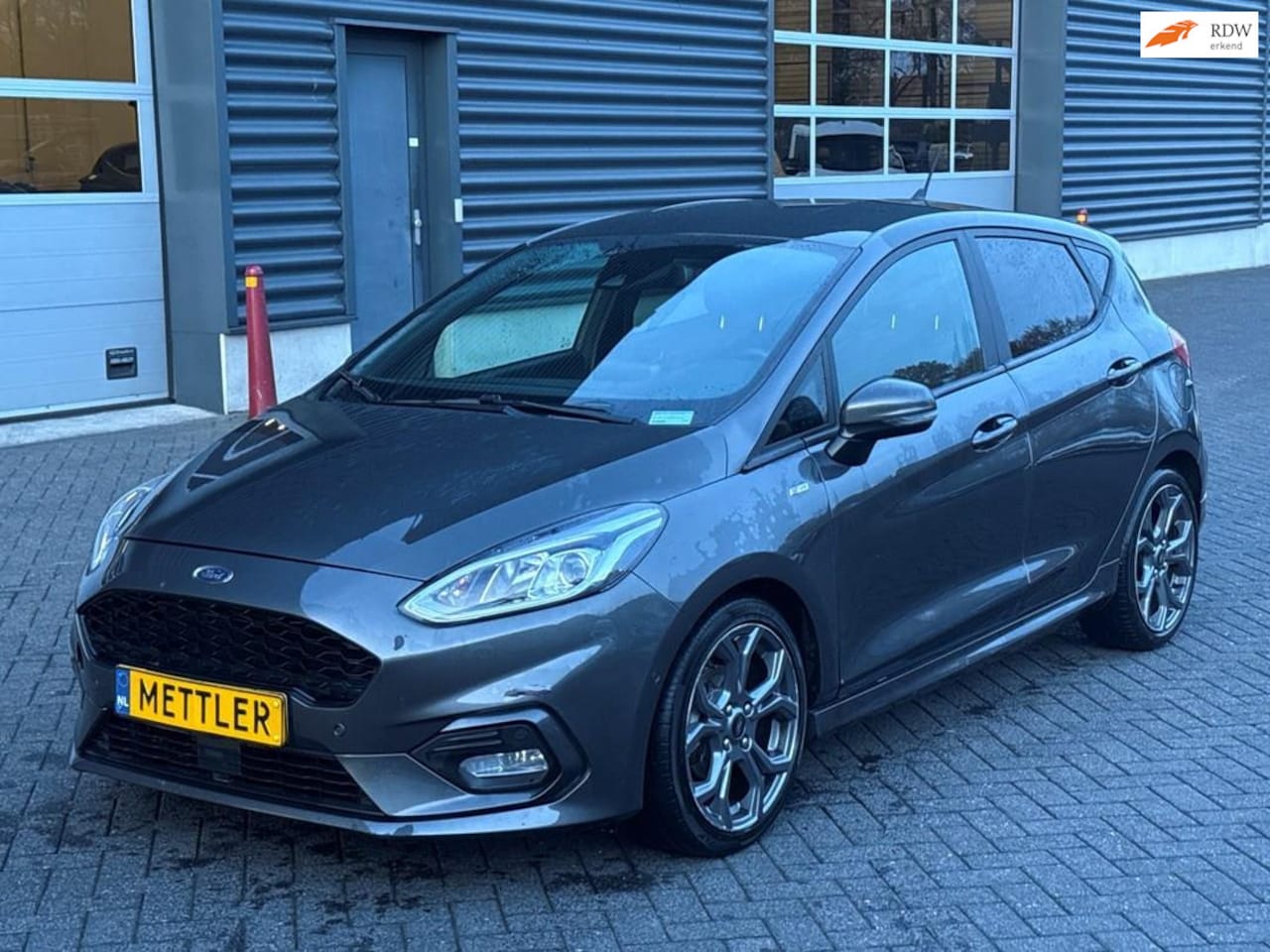 Ford Fiesta - 1.0 EcoBoost ST-Line 1.0 EcoBoost ST-Line, navigatie, camera, PDC - AutoWereld.nl