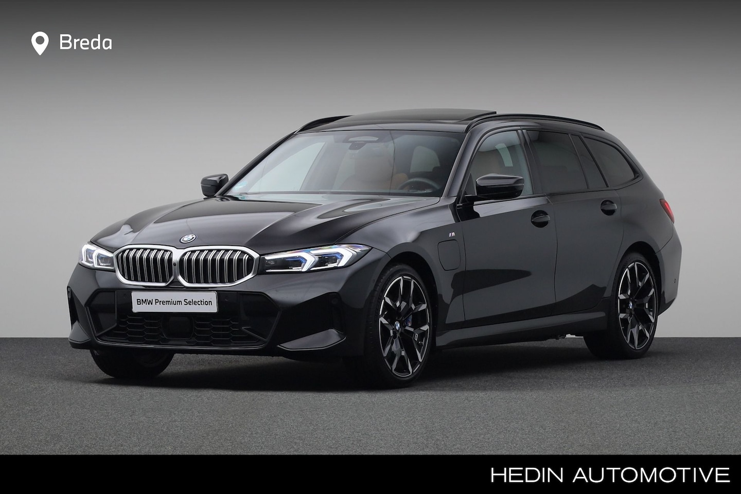 BMW 3-serie Touring - 330e | M-sport | Comfort Access | Driving Assistant Professional | HiFi | Head Up | Schuif - AutoWereld.nl