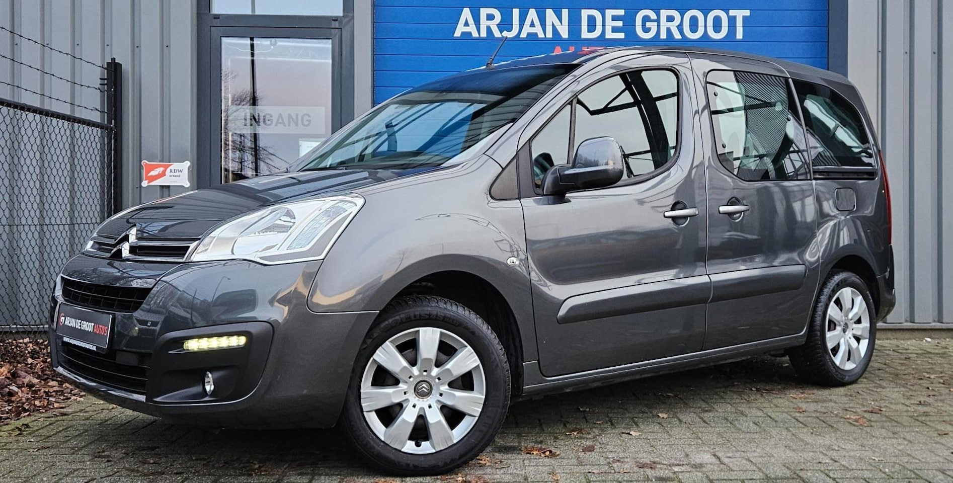 Citroën Berlingo - 1.6 VTi 98PK Airco Cruise PDC Led 4 cilinder zeer mooi! - AutoWereld.nl
