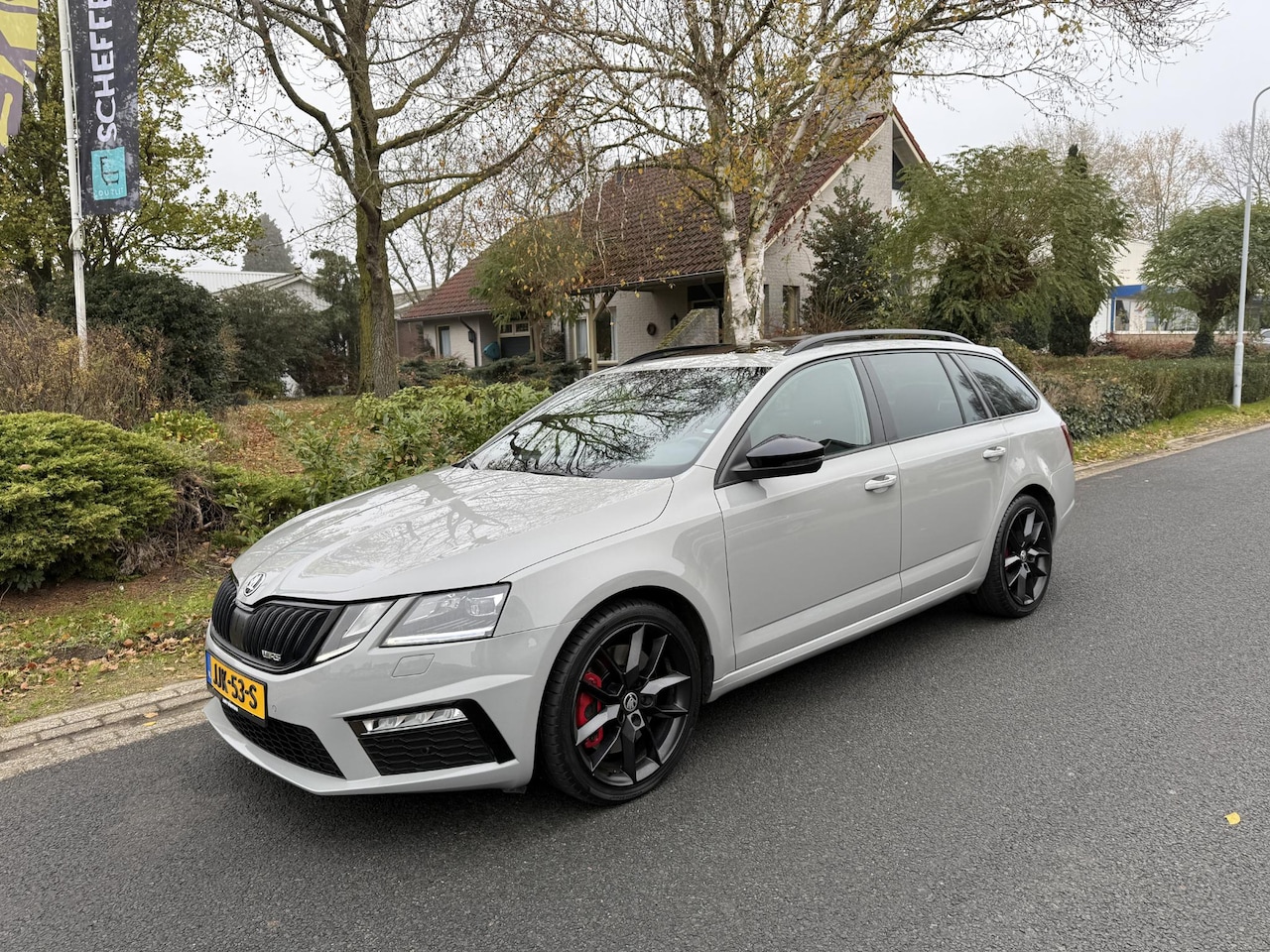 Skoda Octavia - 2.0 TSI DSG RS 230 Challenge•Pano•NardoGrey - AutoWereld.nl