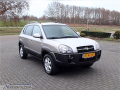 Hyundai Tucson - 2.0i Dynamic | 2005 | Nwe APK