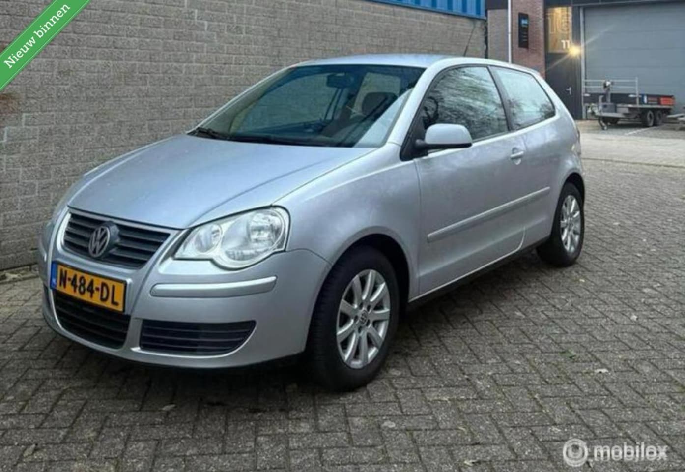 Volkswagen Polo - 1.4-16V Sportline AIRCO|3DRS|LM VELGEN|STOELVERWARMING|NETTE AUTO - AutoWereld.nl