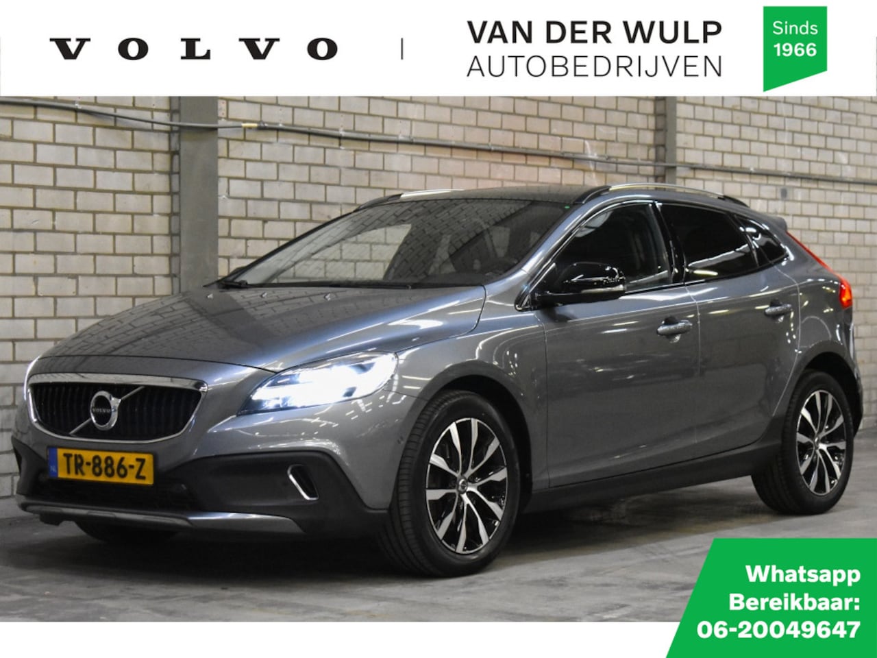 Volvo V40 Cross Country - T3 150PK | Panoramadak | Harman Kardon | Achteruitrijcamera | - AutoWereld.nl