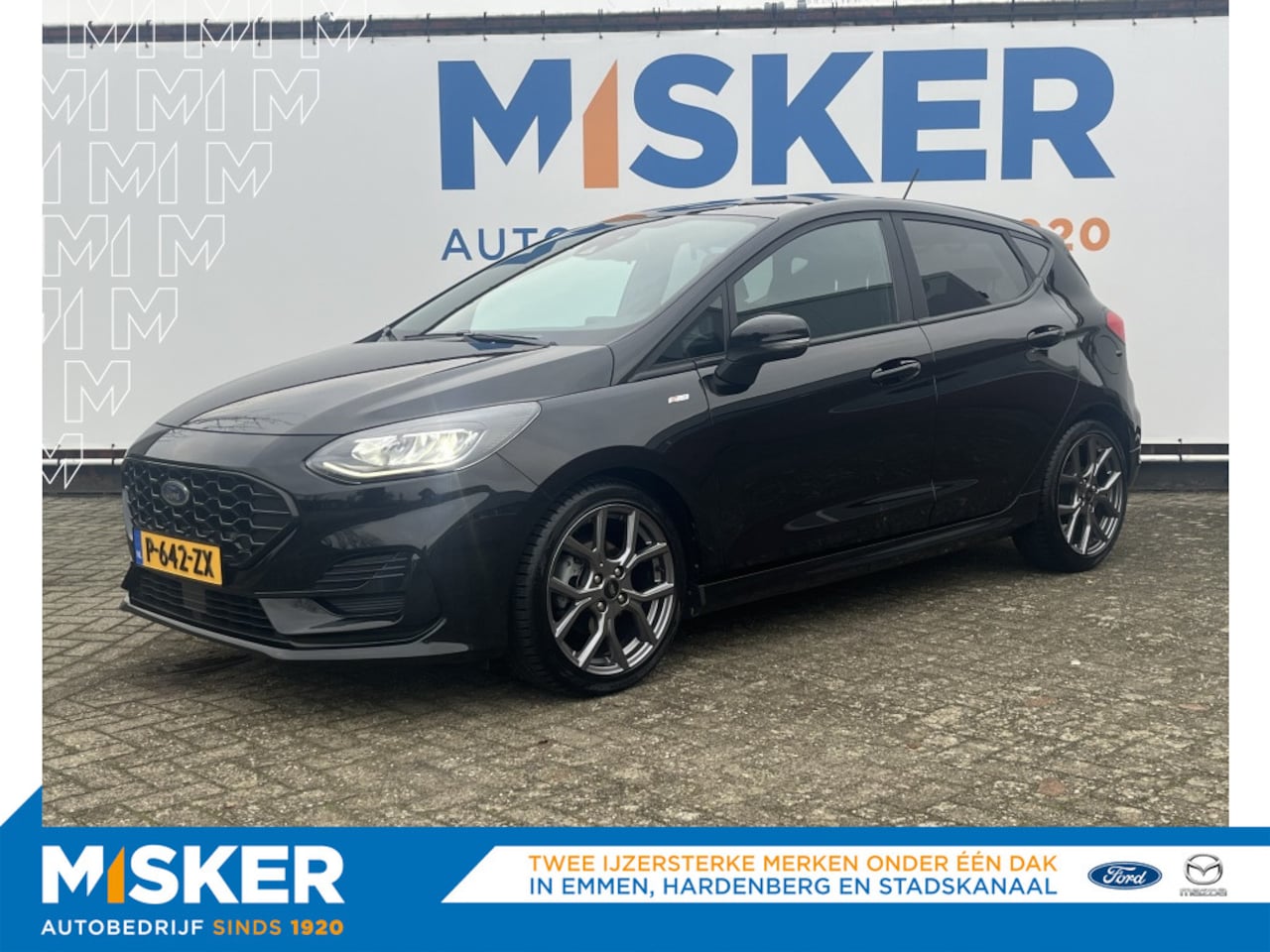 Ford Fiesta - 125pk EcoB.Hy. ST-L.X WINTERPACK/TREKHAAK/ALLSEASON - AutoWereld.nl