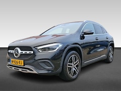 Mercedes-Benz GLA-Klasse - 250 e Business Solution Luxury Limited | AUT | ELEK PANODAK | LED | SFEERVERLICHTING