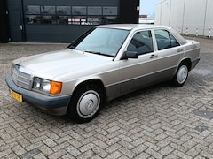 Mercedes-Benz 190-serie - 2.0 E Automaat