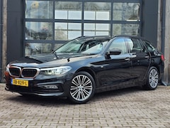 BMW 5-serie Touring - 520i High Executive Sport Line | Automaat | Trekhaak | Navi | Stoel & stuurverwarming | Ca