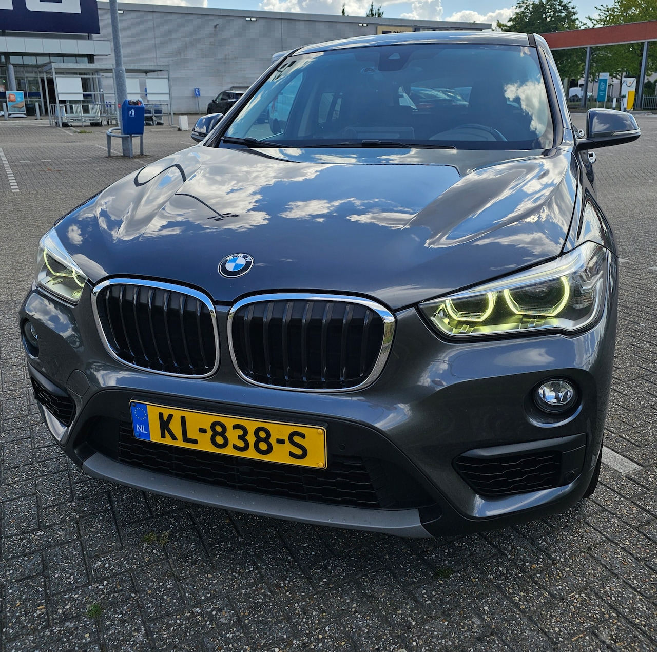 BMW X1 - 1.6d sDrive Centennial High Executive Carplay/Android Auto - AutoWereld.nl