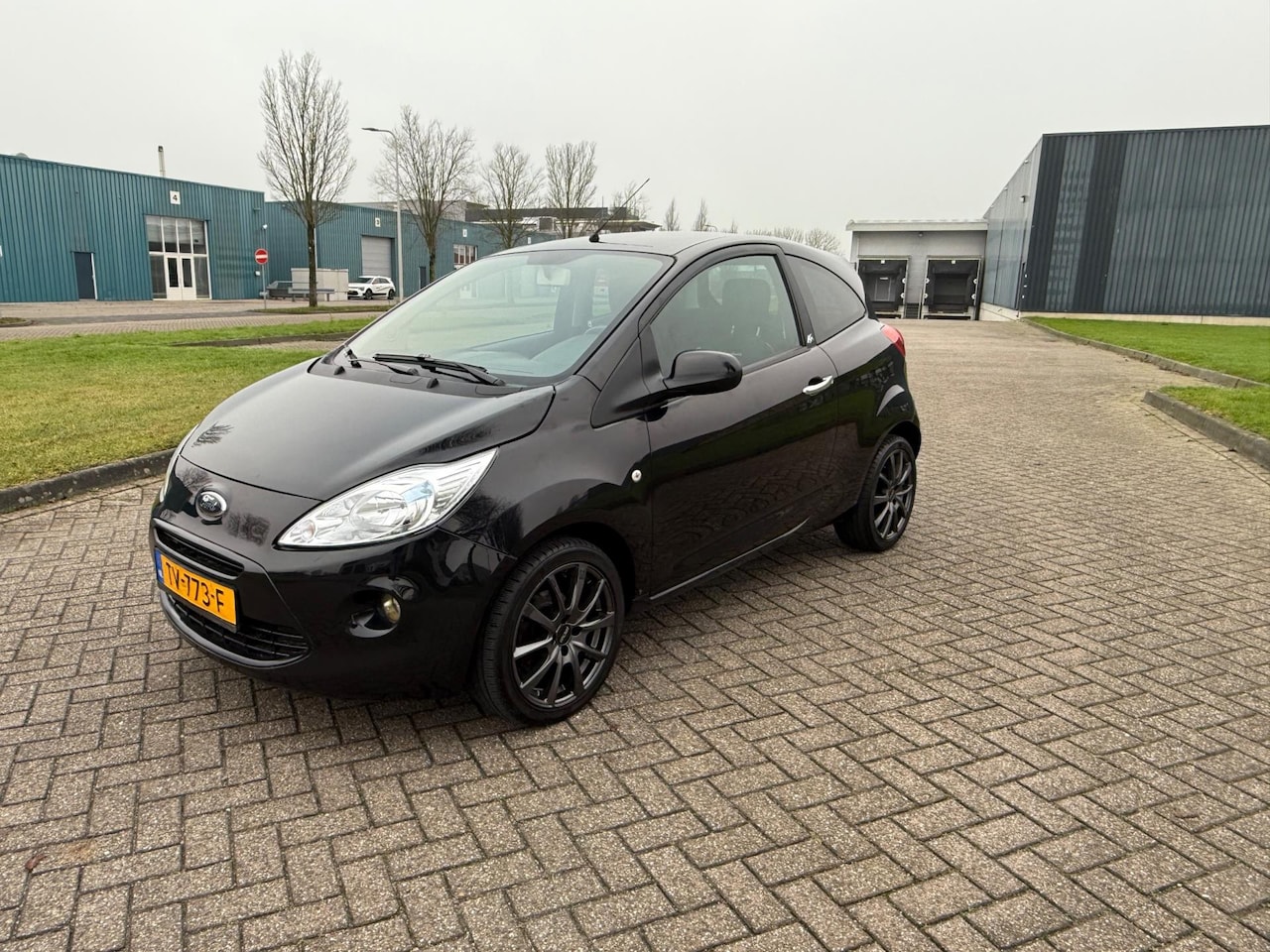 Ford Ka - 1.2 Champions Edition start/stop 1.2 Champions Edition start/stop - AutoWereld.nl