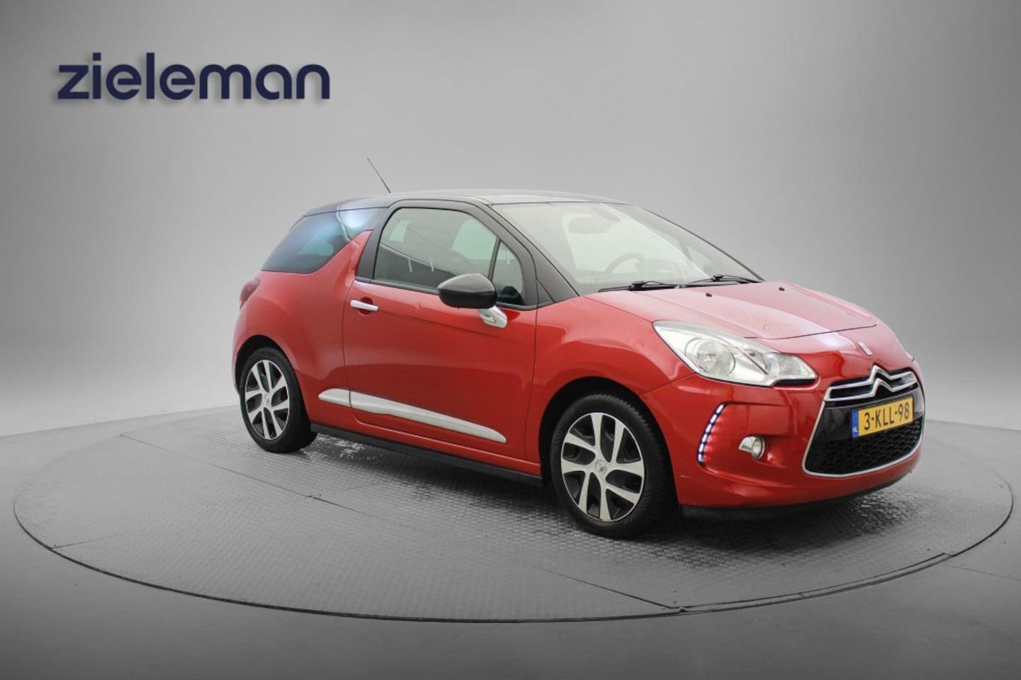 Citroën DS3 - 1.2 VTi Chic - Navi, Cruise, Clima, Half Leer - AutoWereld.nl