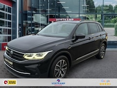 Volkswagen Tiguan - 1.4 TSI DSG E-HYBRID LIFE PANO.DAK/CAMERA/ACC/NAVI/CARPLAY/STOEL+STUURVERW./ELEK.ACHTERKLE