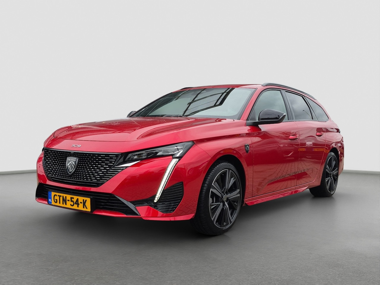 Peugeot 308 SW - 1.2 Hybrid 136 e-DCS6 GT Voorruit verwarming | 18 inch lmv | Full LED | Keyless | Camera | - AutoWereld.nl