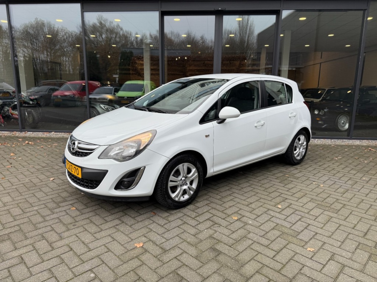 Opel Corsa - 1.4-16V Berlin 1.4-16V Berlin,1e Eig,Airco,Cruise,LMV,Elekt Pakket,Dealer OH - AutoWereld.nl