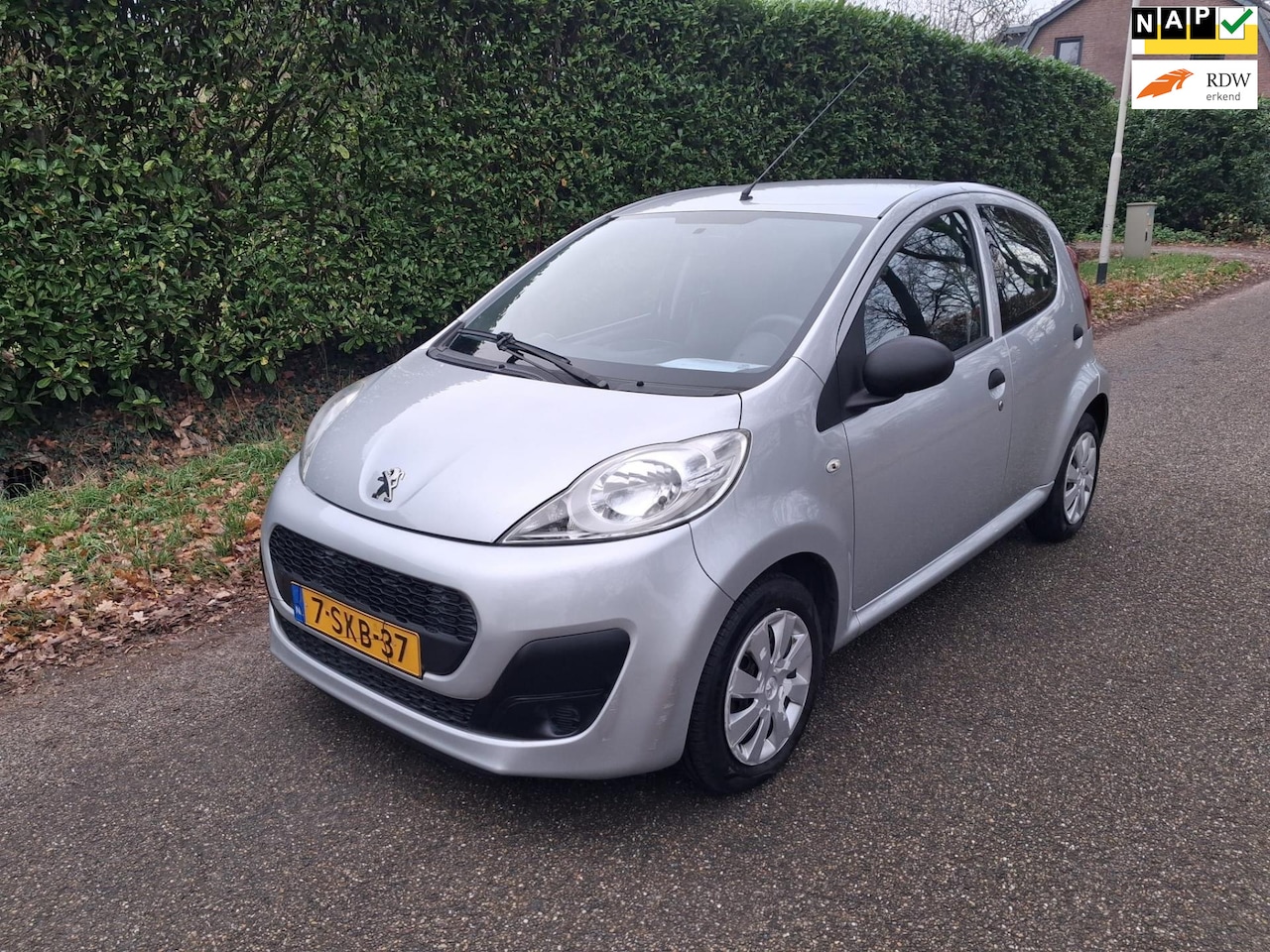 Peugeot 107 - 1.0 Access Accent 1.0 Access Accent - AutoWereld.nl