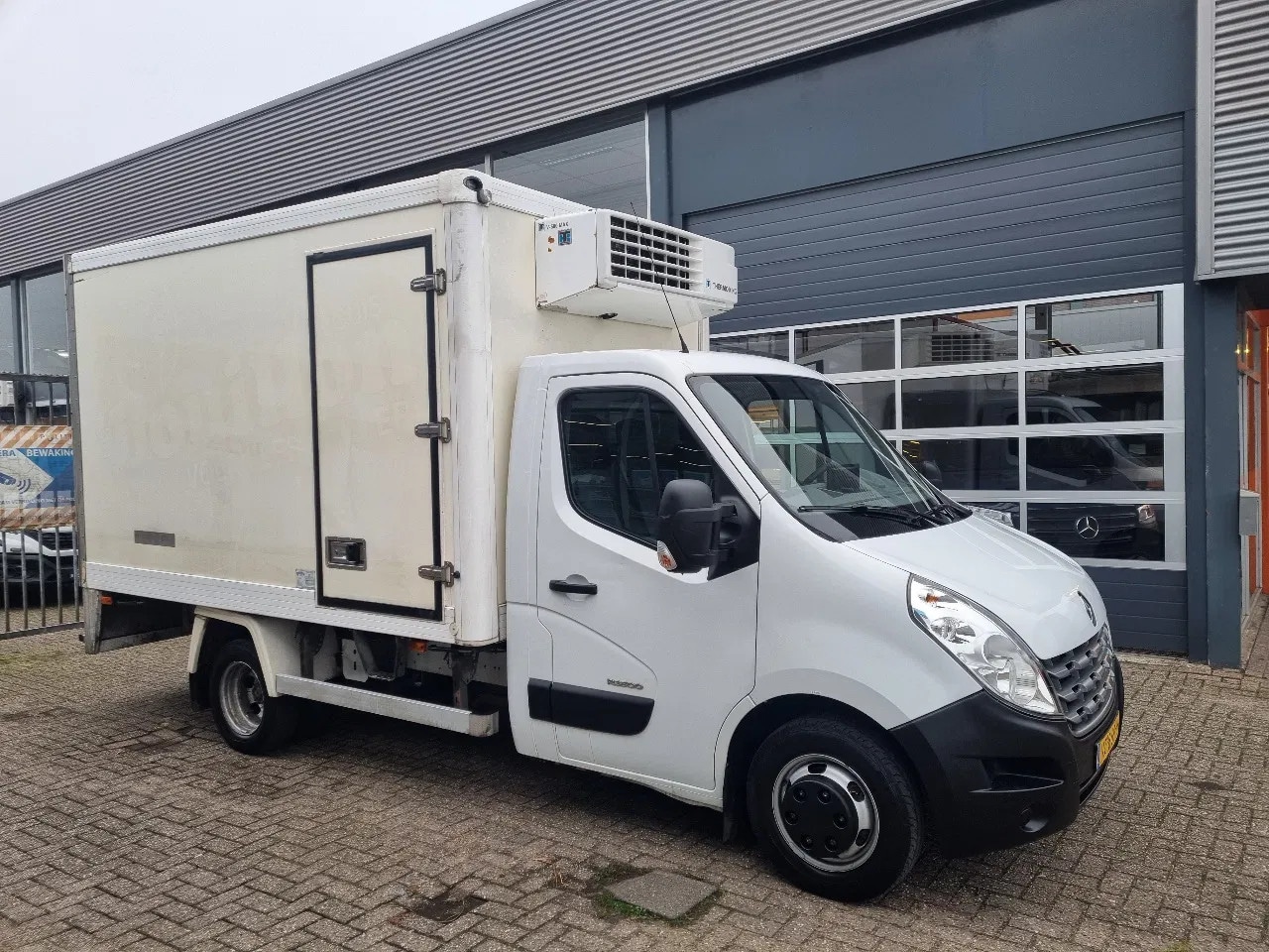 Renault Master - 2.3 CDTI Kuhlkoffer Thermoking V500MAX +20C / -20C - AutoWereld.nl