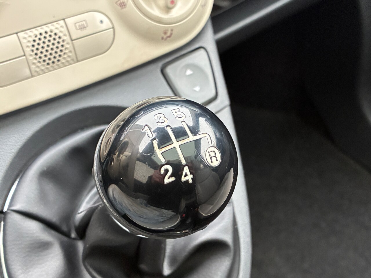 Fiat 500 - 1.2 Lounge Airco, Nieuwe Distributie/Banden/Uitlaat