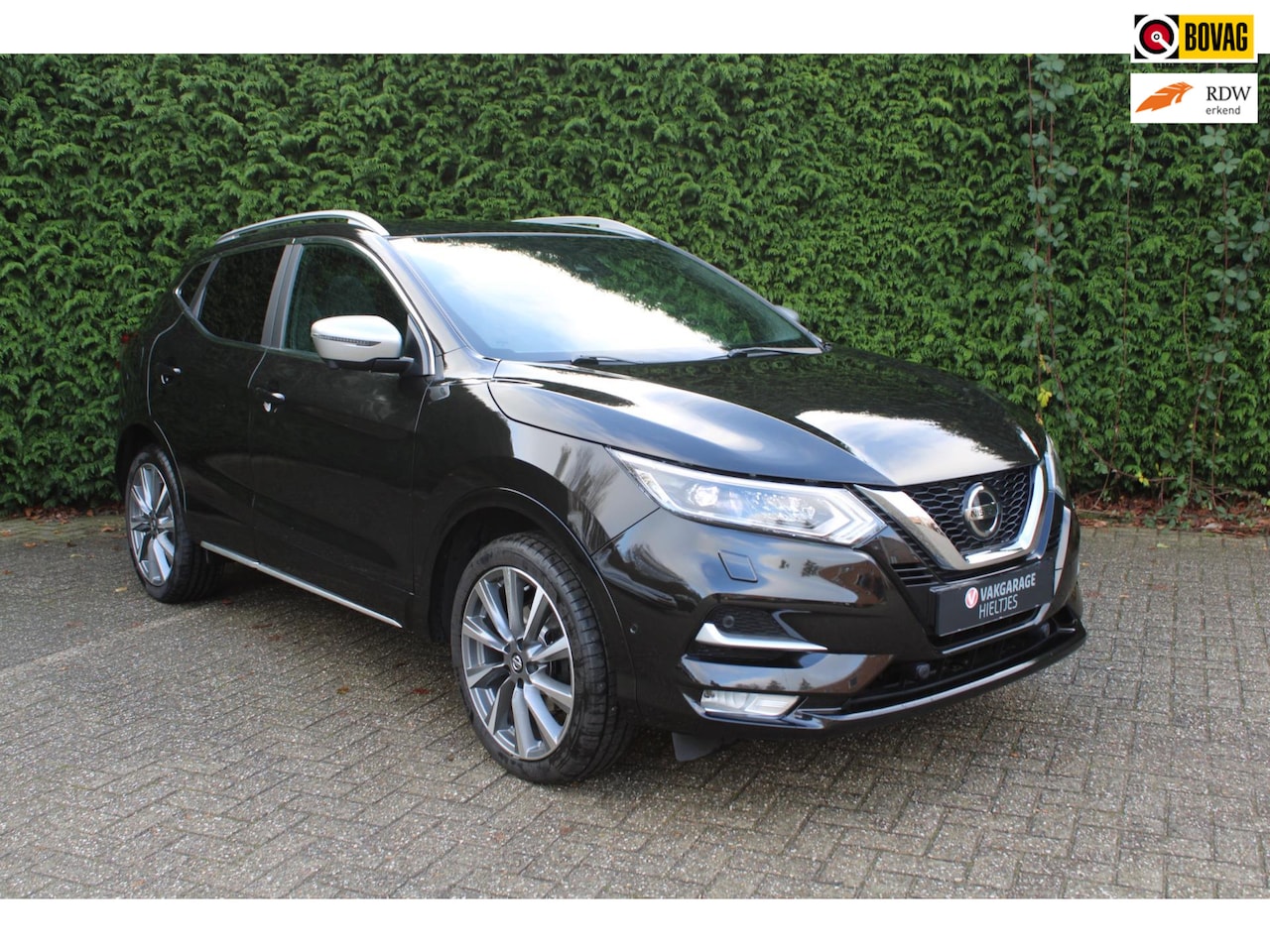 Nissan Qashqai - 1.3 DIG-T Tekna + fulloption / ceramische coating - AutoWereld.nl
