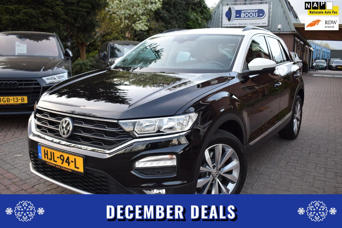 Volkswagen T-Roc - 1.5 TSI Sport 150 PK ADAP CRUISE/CARPLAY/AIRCO-ECC/PDC V+A/TREKH/6 BAK/LMW 17 INCH/STOEL V - AutoWereld.nl