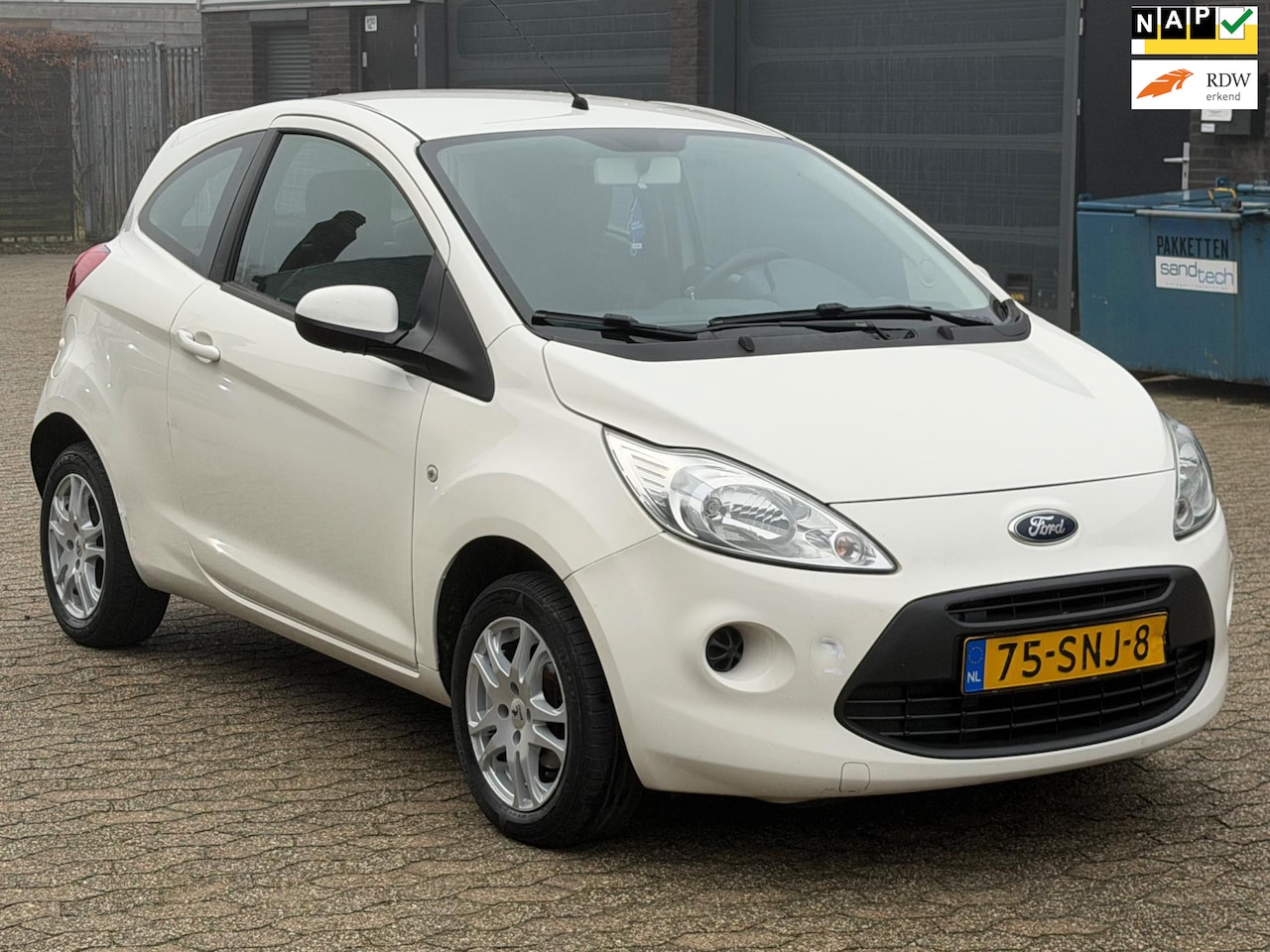 Ford Ka - 1.2 Cool & Sound start/stop AIRCO APK NAP - AutoWereld.nl