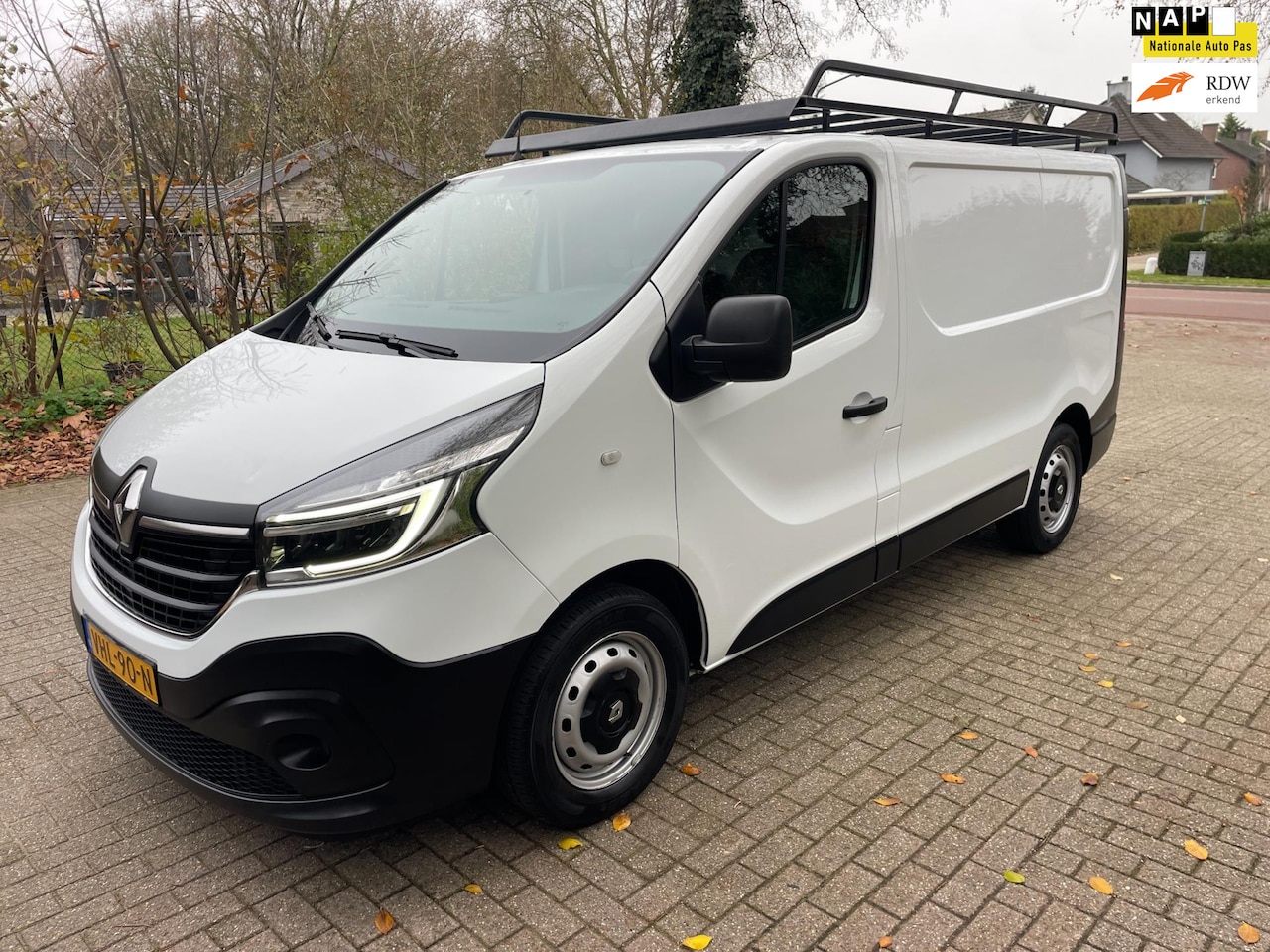 Renault Trafic - 2.0 dCi 120 PK L1H1 Comfort Airco Cruise Trekhaak - AutoWereld.nl