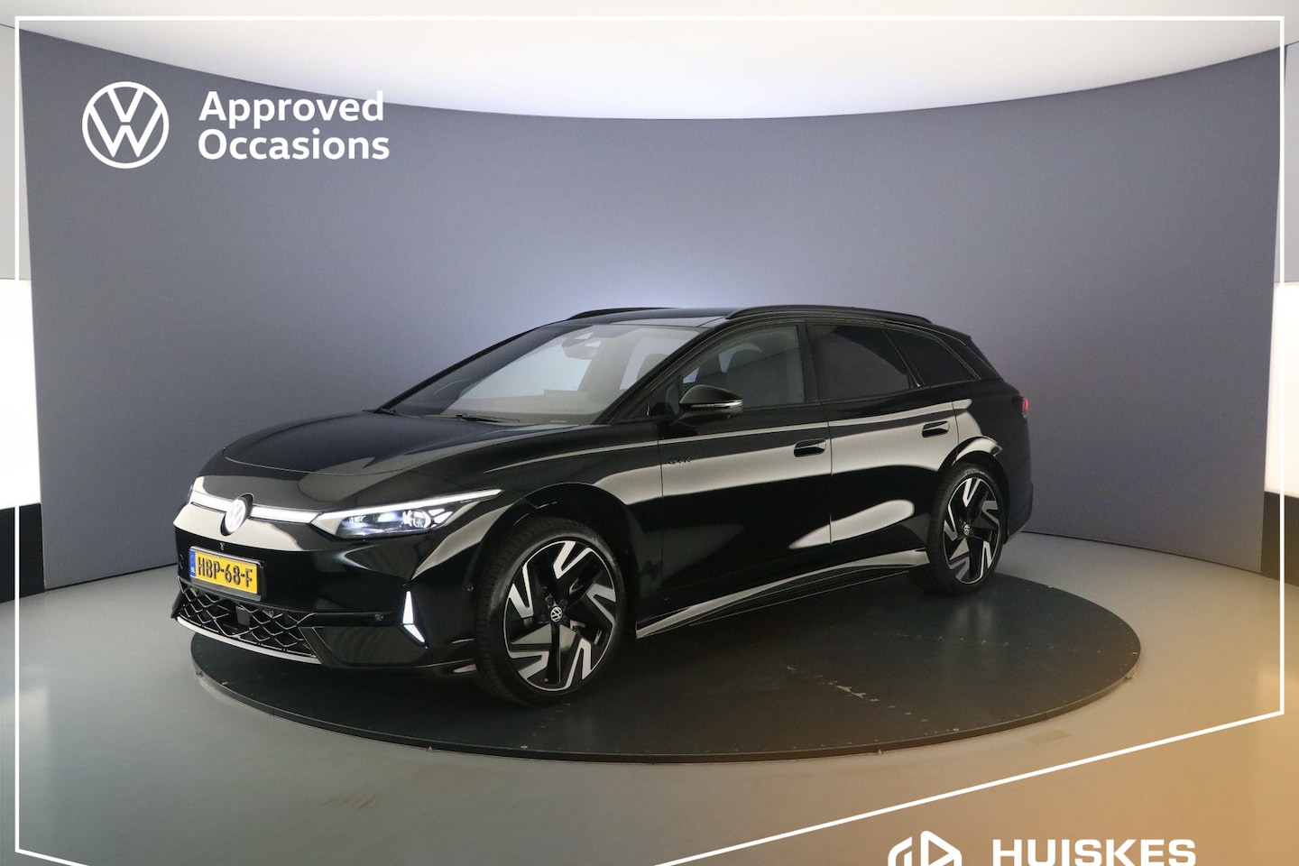 Volkswagen ID.7 Tourer - GTX Business 340pk Automaat Trekhaak, Panoramadak, Adaptive cruise control, Harman Kardon - AutoWereld.nl