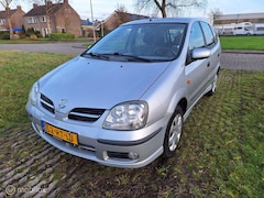 Nissan Almera Tino - 1.8