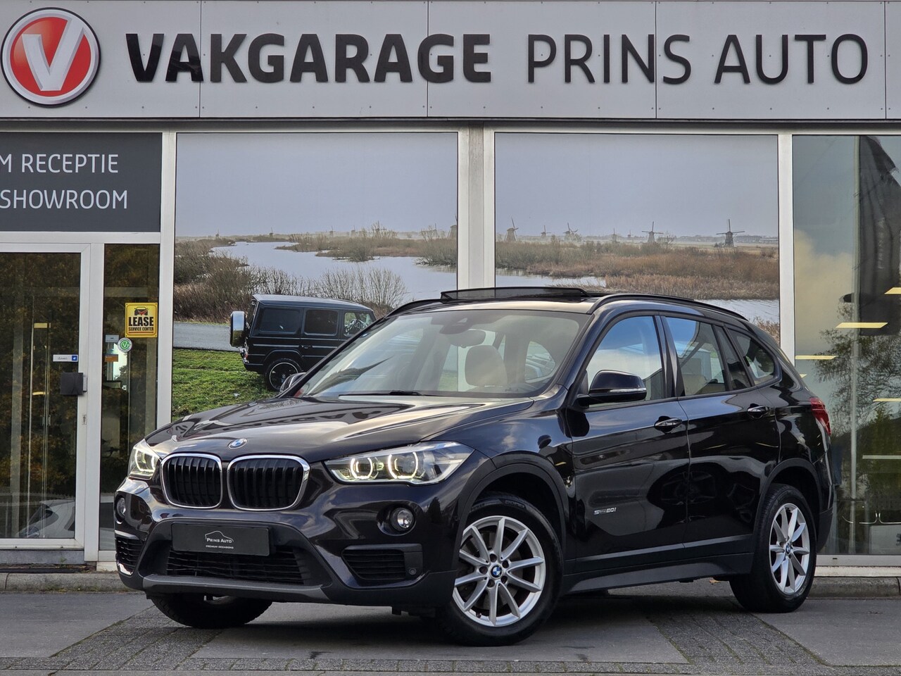 BMW X1 - sDrive20i Centennial High Executive |PANO|STOELVW|TREKHAAK|CRUISE|HEAD-UP| 3932 - AutoWereld.nl