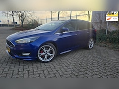 Ford Focus Wagon - 1.0 Titanium ST-Line