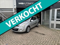 Hyundai i20 - 1.4i DynamicVersion/5 Deurs/APK/NAP/3e Eigenaar/onderhouds/boekje
