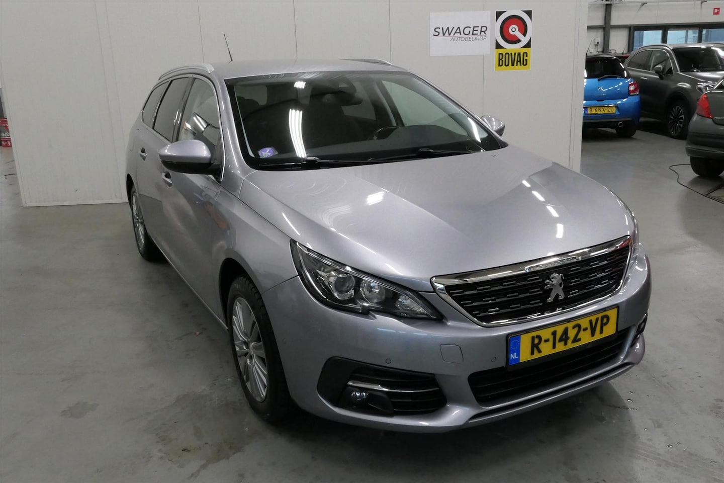 Peugeot 308 SW - 1.2 PureTech 130pk Automaat EAT8 Allure - AutoWereld.nl