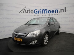 Opel Astra - 1.4 Turbo Cosmo nette 5-deurs met 140PK