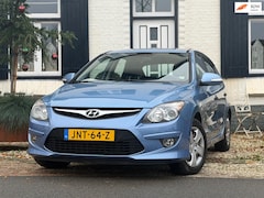 Hyundai i30 - 1.6 CRDi Dynamic|Airco|Stoelverwarming|
