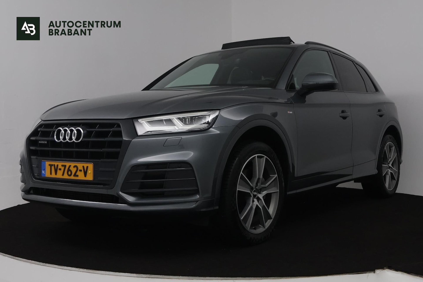 Audi Q5 - 2.0 TFSI quattro Sport S Line Edition (PANO, ELEKT. WEGKLAPBARE TREKHAAK, CARPLAY, STOELVE - AutoWereld.nl