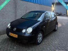 Volkswagen Polo - 1.4-16V AIRCO|NW APK|TREKHAAK|ELEK PAKKET|LM VELGEN|3DRS