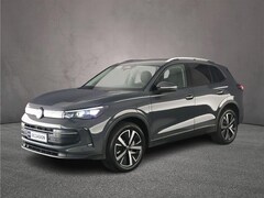 Volkswagen Tiguan - Life Edition 1.5 TSI eHybrid 204pk DSG Automaat Trekhaak, 360 camera, Adaptive cruise cont