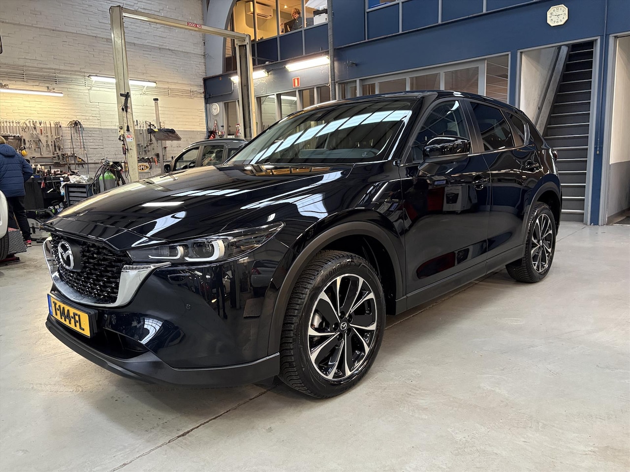Mazda CX-5 - 2.0 SKYACTIV-G 165pk 2WD Aut Advantage | Apple carplay / Android | Trekhaak | 360* Camera - AutoWereld.nl