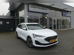 Ford Focus Wagon - 1.0 EcoBoost Hybrid Titanium CRUISE, CLIMA, NAVI, STOEL/STUURVERWARMING, PDC V&A, 36.013KM